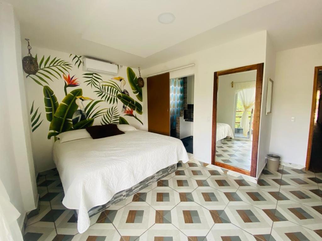K&M Hotel Ксилитла Екстериор снимка